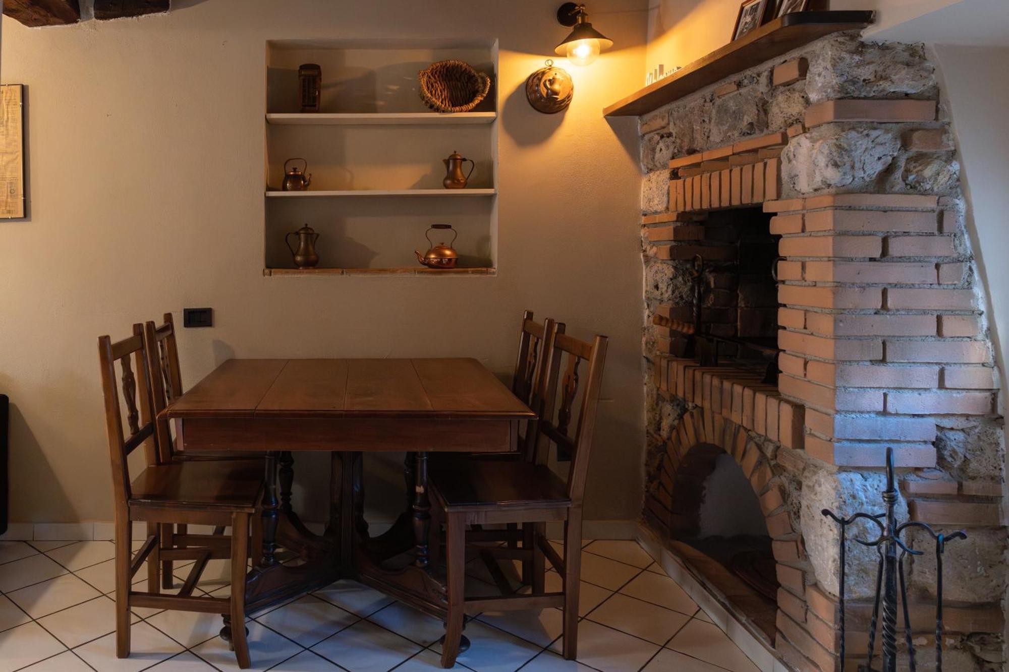 La Nicchia Apartment San Gimignano Bagian luar foto